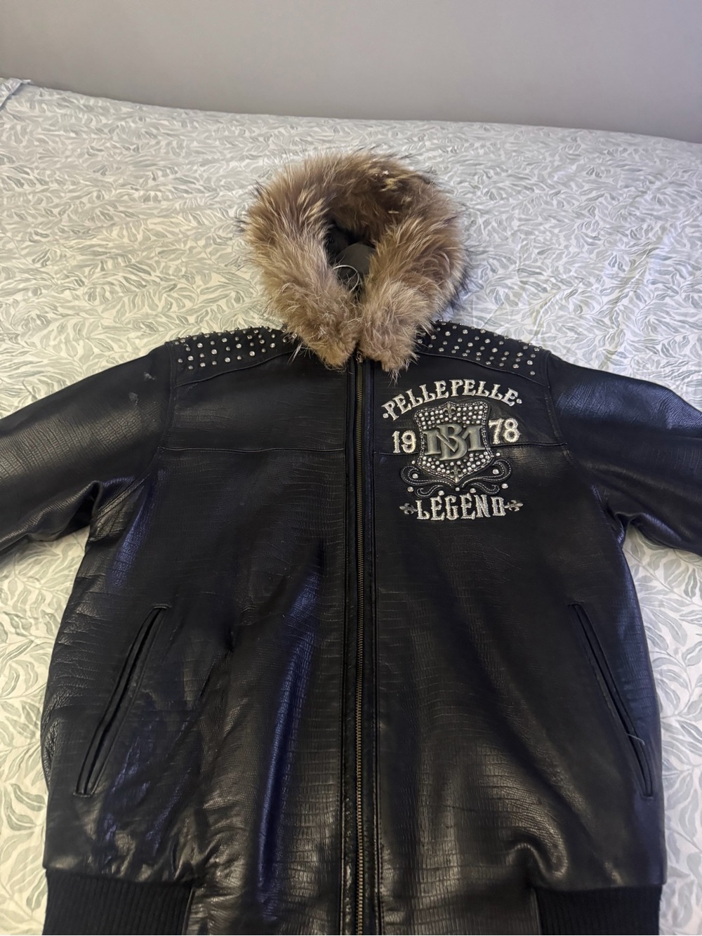 Authentic Pelle Pelle Marc Buchanan “Live like A King” Leather Jacket